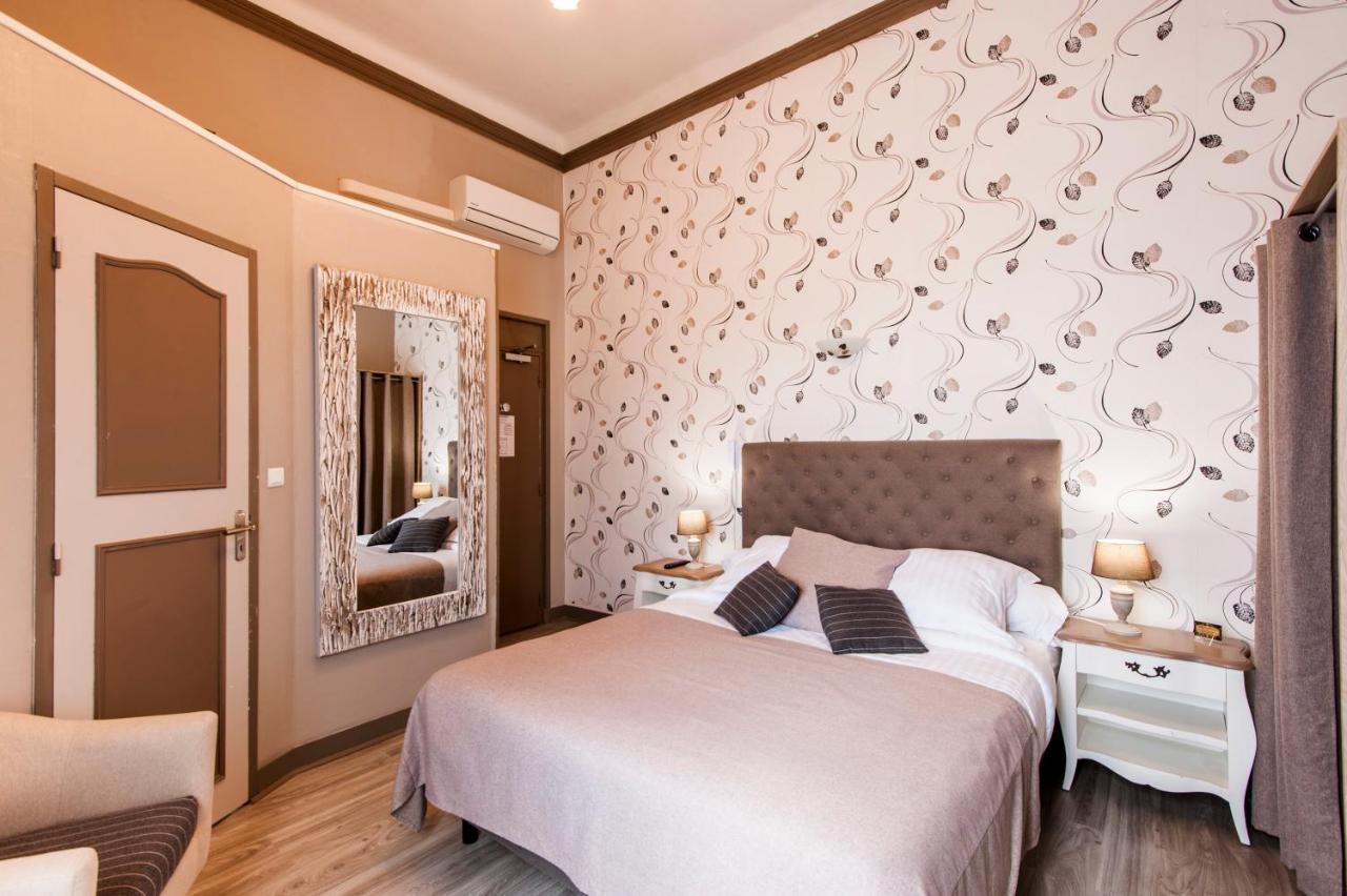 Hotel De Charme Le Provence Салон дьо Прованс Екстериор снимка