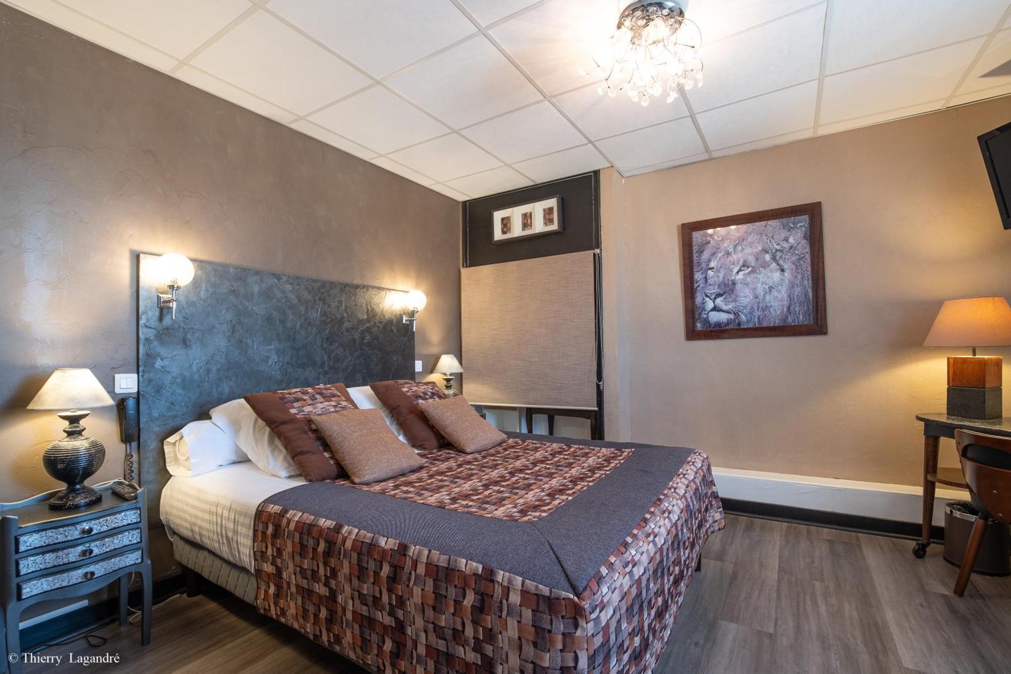 Hotel De Charme Le Provence Салон дьо Прованс Екстериор снимка