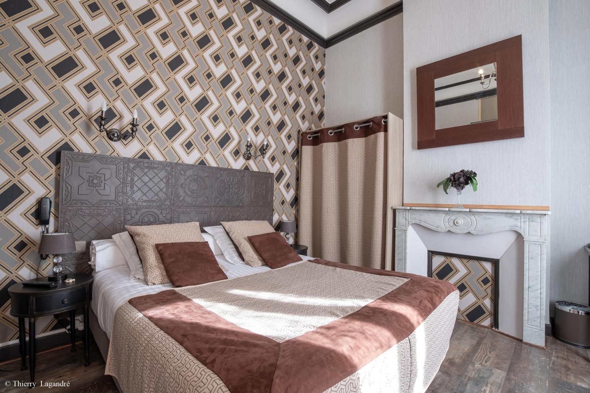 Hotel De Charme Le Provence Салон дьо Прованс Екстериор снимка
